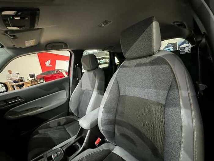 Honda Jazz 1.5 Advance Sport. .. 1.5 Advance Sport