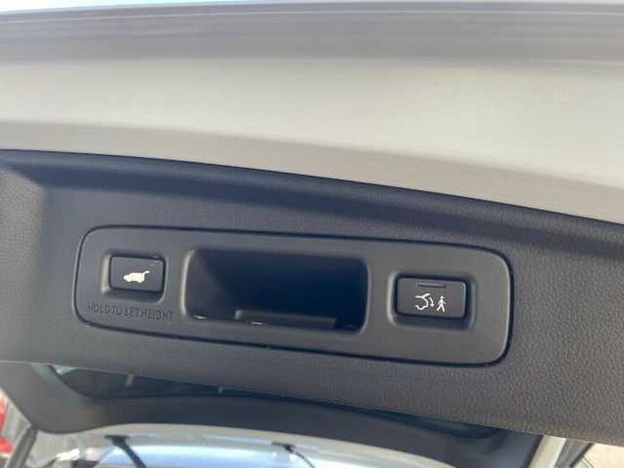 Honda CR-V e:HEV Elegance AWD|Leder|Pano...