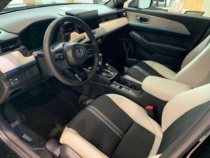 Honda HR-V Hybrid 1.5 Advance Style Plus|Pano. ..