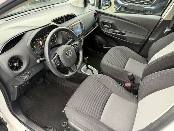 Toyota Yaris Hybrid Team D|Allwetter|RFK|1.Hand...