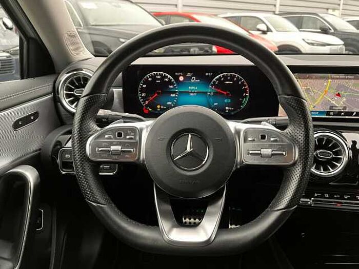 Mercedes-Benz A 250 e AMG Line|Leder|AHK. .. Advanced