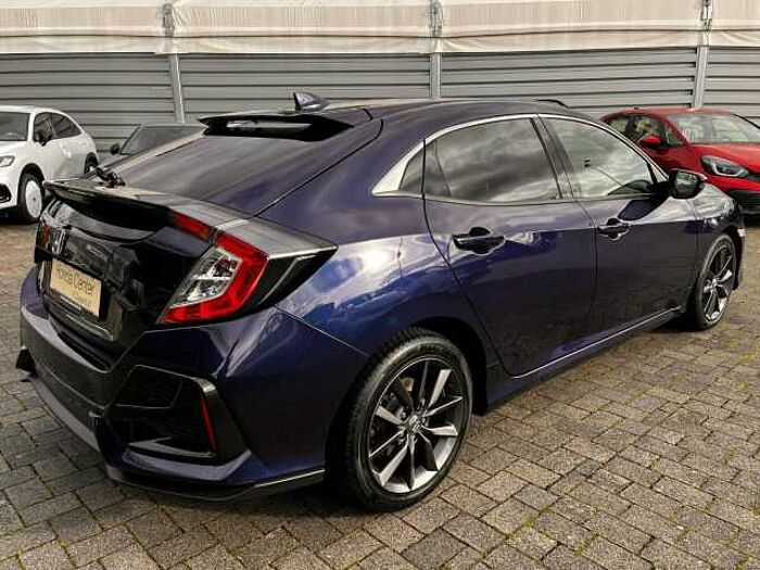 Honda Civic 1.0 Elegance CVT Automatik|Allwetter...