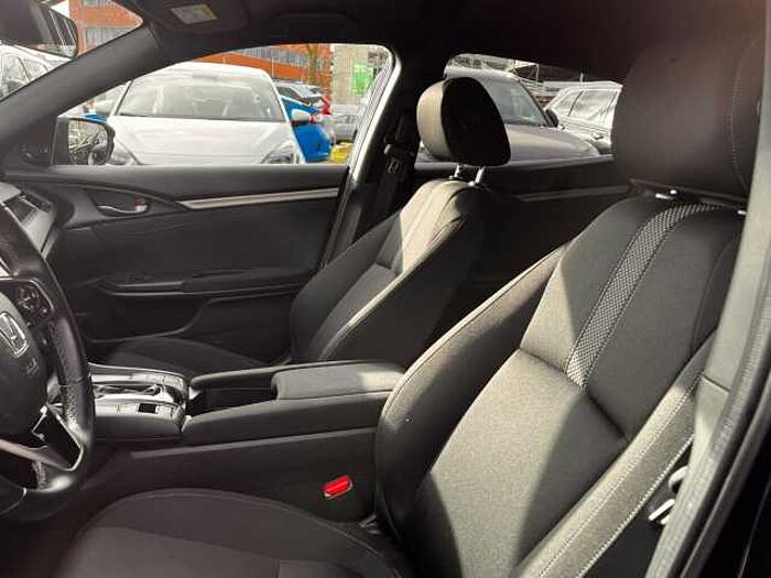 Honda Civic 1.0 Elegance CVT Automatik|Allwetter...