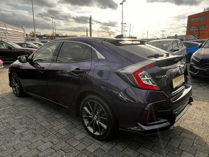 Honda Civic 1.0 Elegance CVT Automatik|Allwetter...