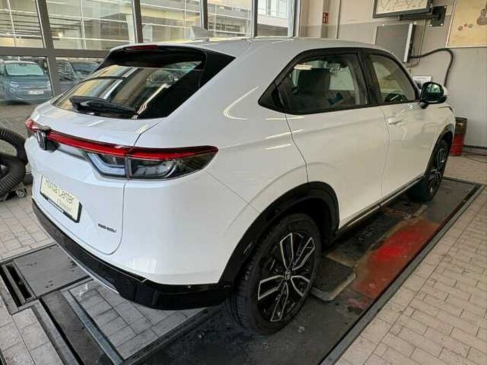 Honda HR-V Hybrid 1.5 Advance|Navi|MagicSeats... Advance