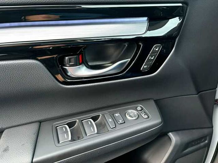 Honda CR-V e:HEV Advance AWD|Bose|Pano...