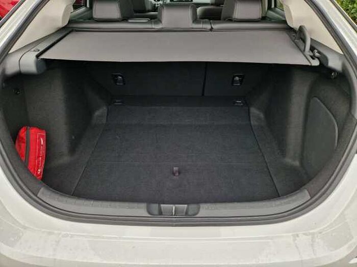 Honda Civic Hybrid e: HEV Advance|Leder|Allwetter. .. Advance