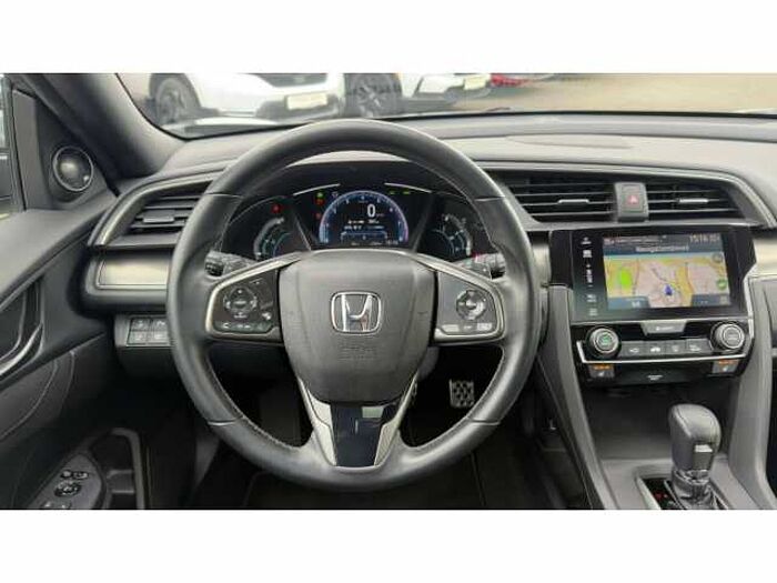 Honda Civic 1.0 Executive Automatik|Pano|Allwetter...