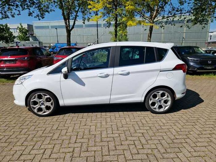Ford B-Max Titanium AHK|Pano|Allwetter...