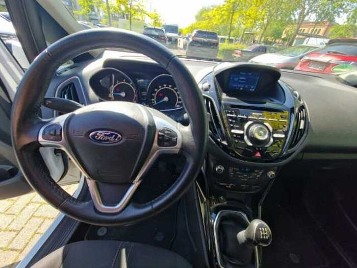 Ford B-Max Titanium AHK|Pano|Allwetter...