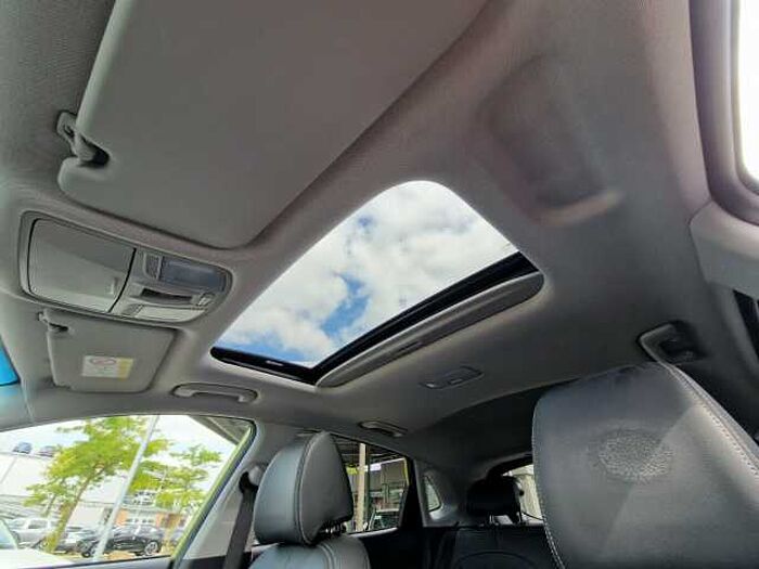 Hyundai Kona Premium 2WD 2 Hand|Allwetter|Pano...