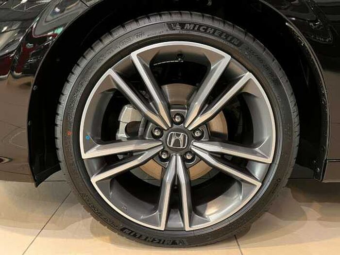 Honda Civic Hybrid e:HEV Advance MJ27|S+...