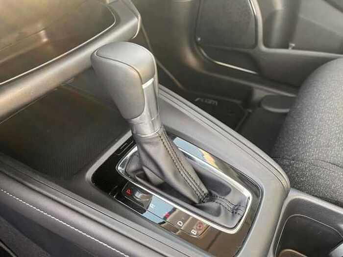 Honda HR-V Hybrid 1.5 Elegance|Navi|RFK|MagicSeats... Elegance