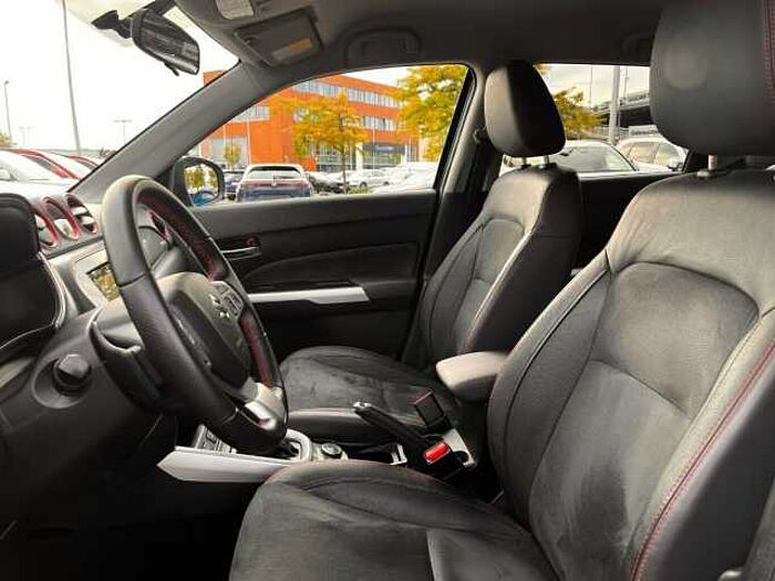 Suzuki Vitara 1.4 Automatik 4x4|Navi|Allwetter...